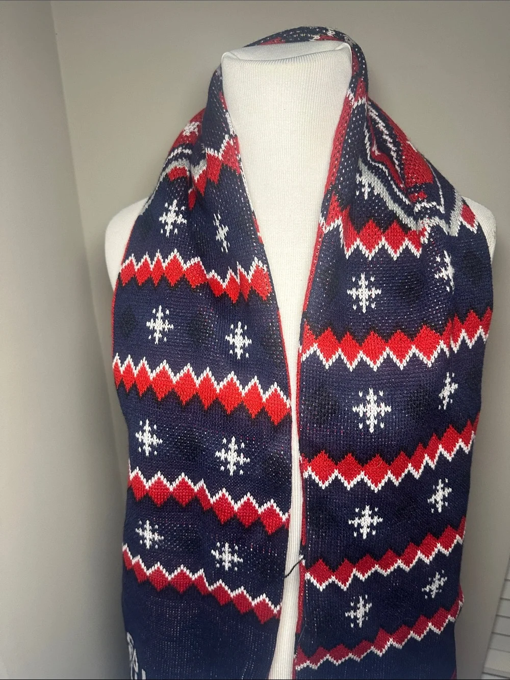 Columbus Blue Jackets Red & Navy Knit reversible Scarf